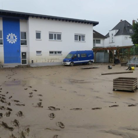 THW-Ahrweiler hilft trotz eigener Überflutung THW-Ahrweiler hilft trotz eigener Überflutung