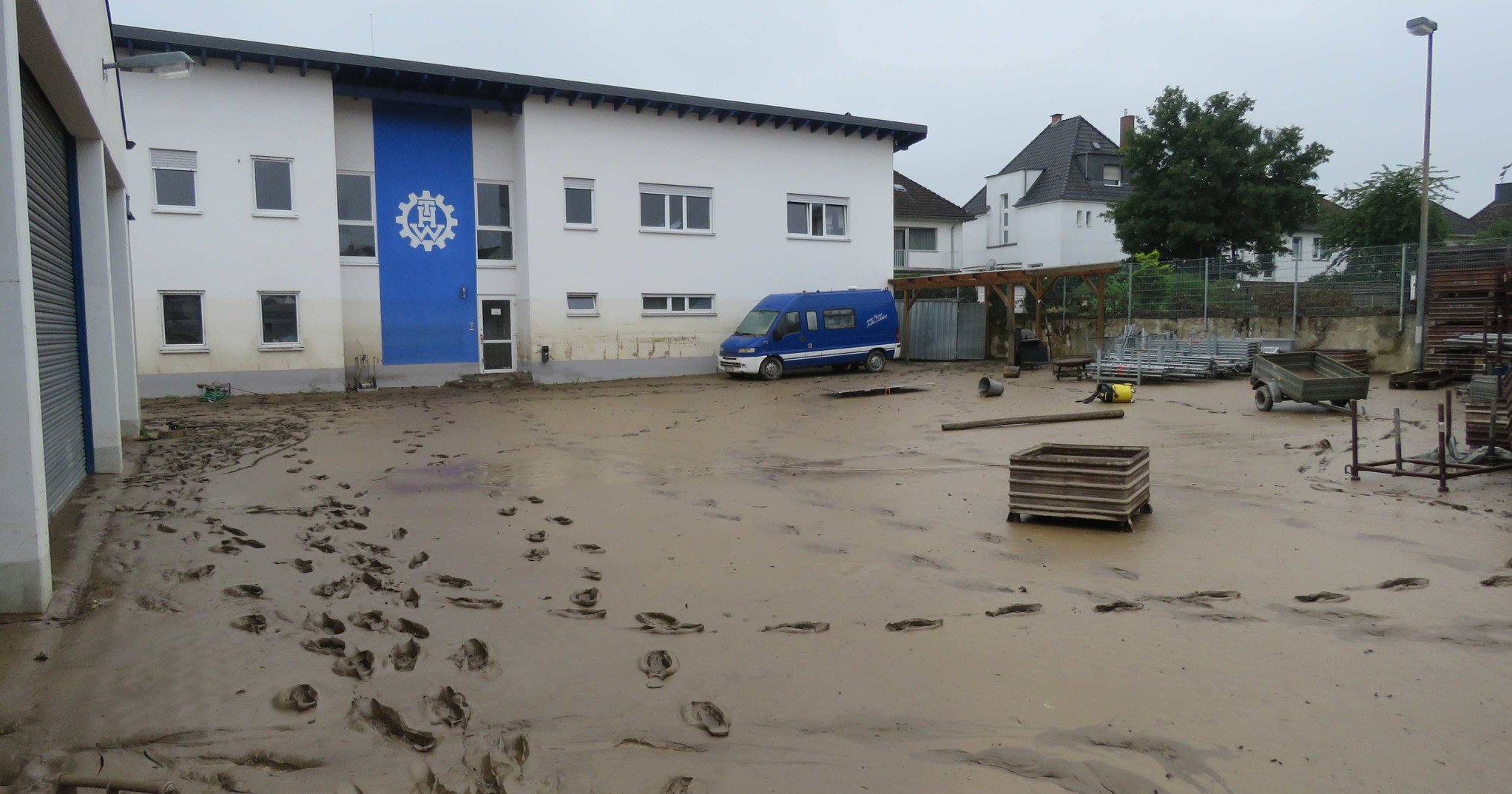 THW-Ahrweiler hilft trotz eigener Überflutung